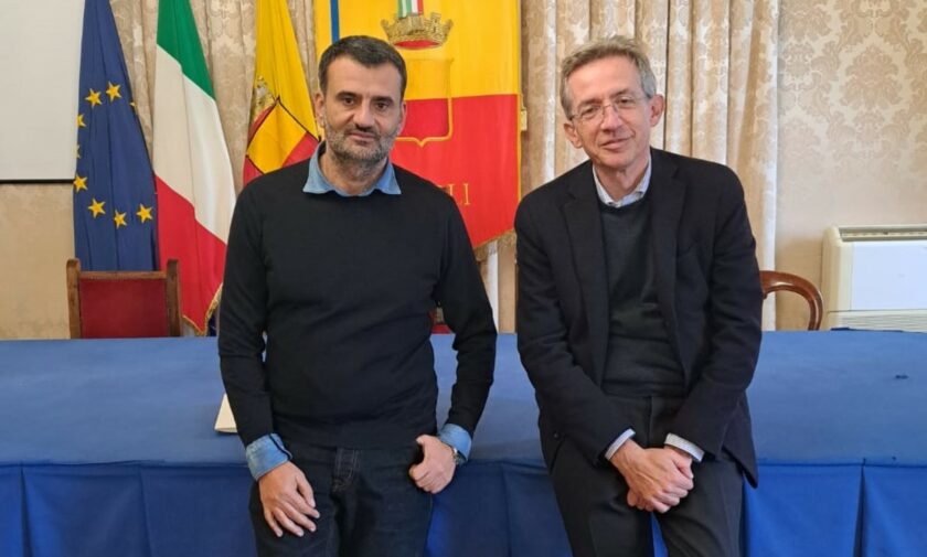 foto di Il sindaco di Napoli, Gaetano Manfredi e il sindaco di Bari, Antonio Decaro