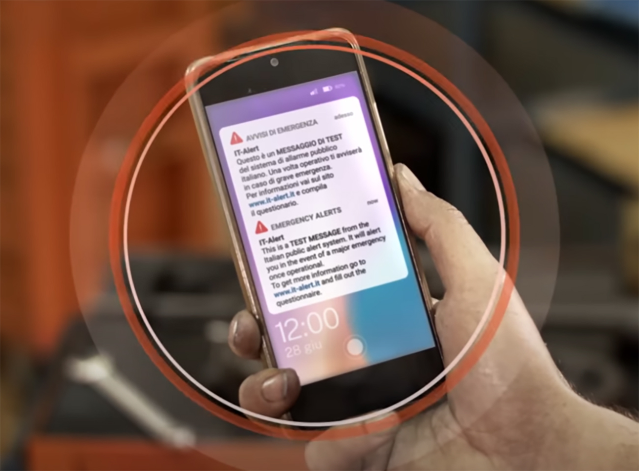 Attenzione: il 14 settembre alle 12 arriva un sms di allarme su tutti i cellulari anche dei baresi