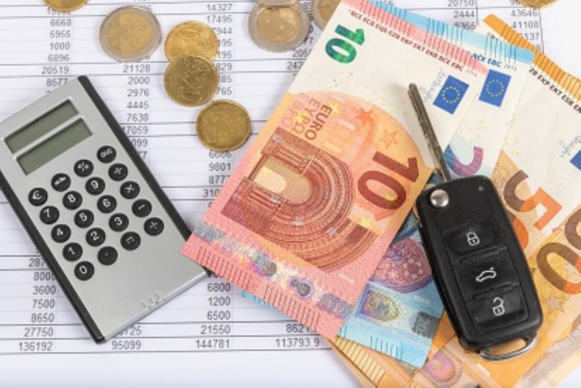 Assicurazioni Rc auto, a Bari incremento annuale del 21,9% per cento. Batosta per gli automobilisti
