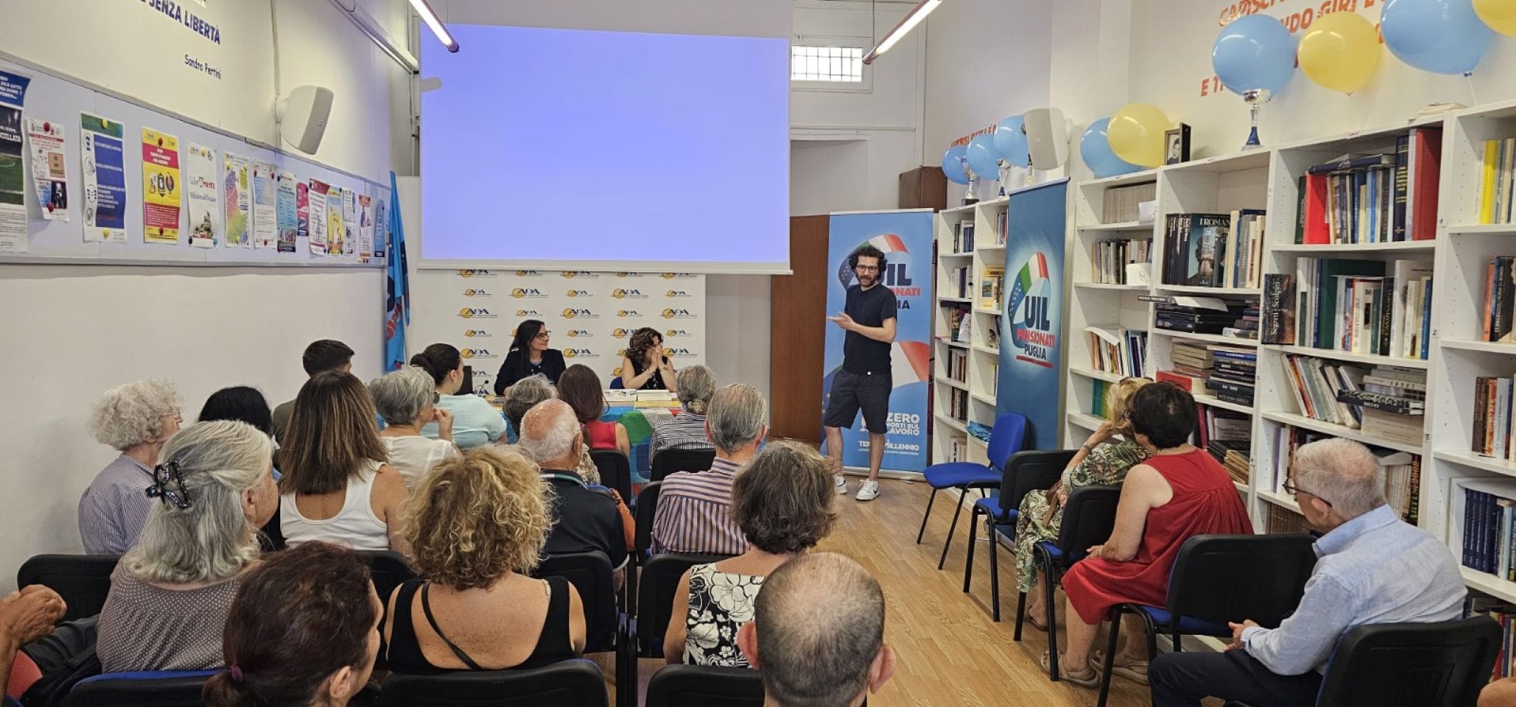 Progetto “R-Estate in compagnia”: corso di inglese, smartphone, film e risate per battere la solitudine