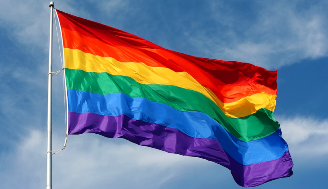 Amore senza barriere: Bari celebra l’amore inclusivo